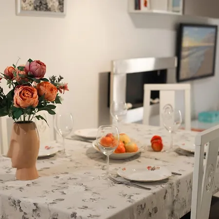 Jardin En El Centro De *